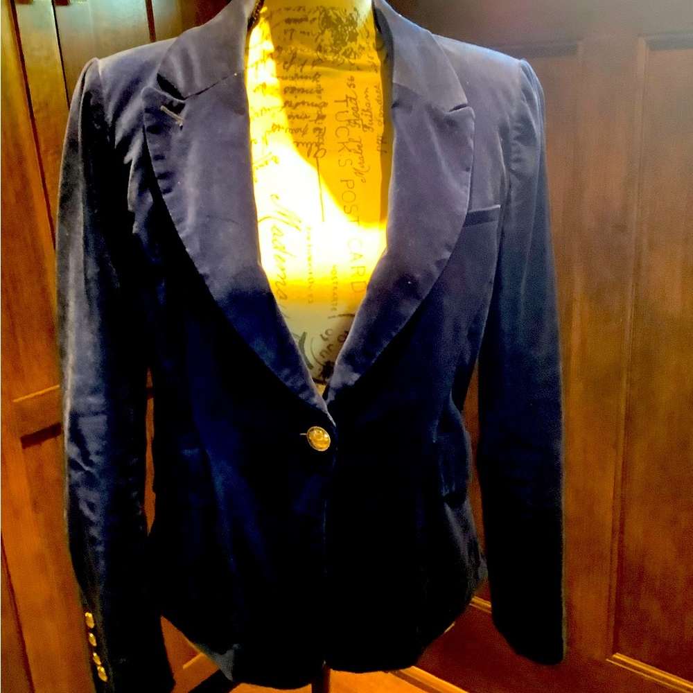 White House Black Market navy blue velvet blazer